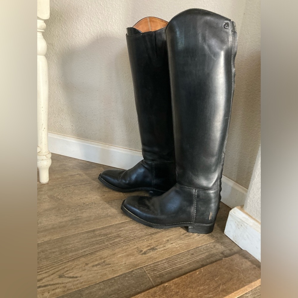 Ariat 6.5 tall riding boots